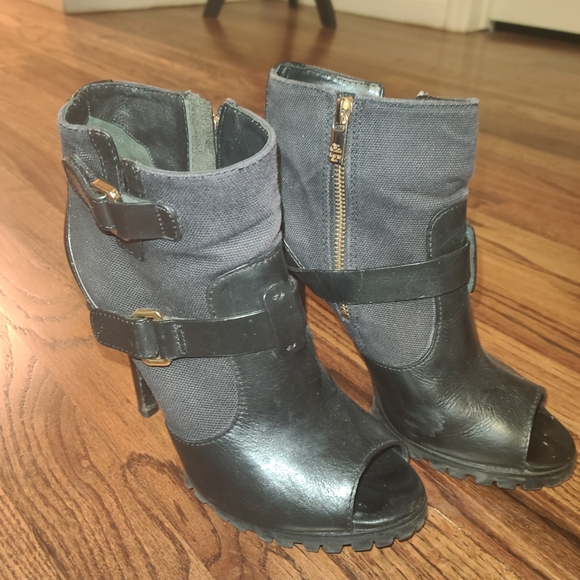 Tory Burch leather and canvas open toe high heel booty size 8 - Picture 5 of 10
